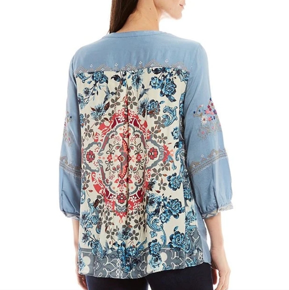John Mark Scarf Print Back Embroidered Henley Neck 3/4 Cuff Sleeve Butto… - Picture 2 of 11